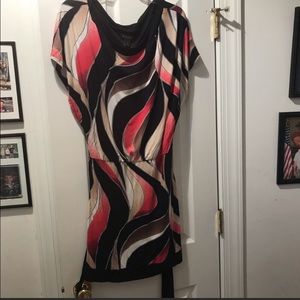 🌼3/$30🌼 WHBM Pink Black Blouson Tunic Medium